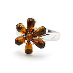 Кольцо с янтарем С925 "цветочек" 17*15мм коньячный размер 18, 2,66гр
